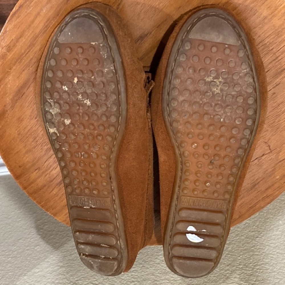 MINNETONKA :: MOCCASINS - Picture 8 of 8